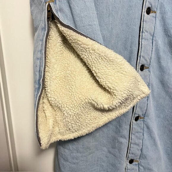 Aritzia TNA Murad Sherpa Lined Demin Coat Small - Picture 10 of 16